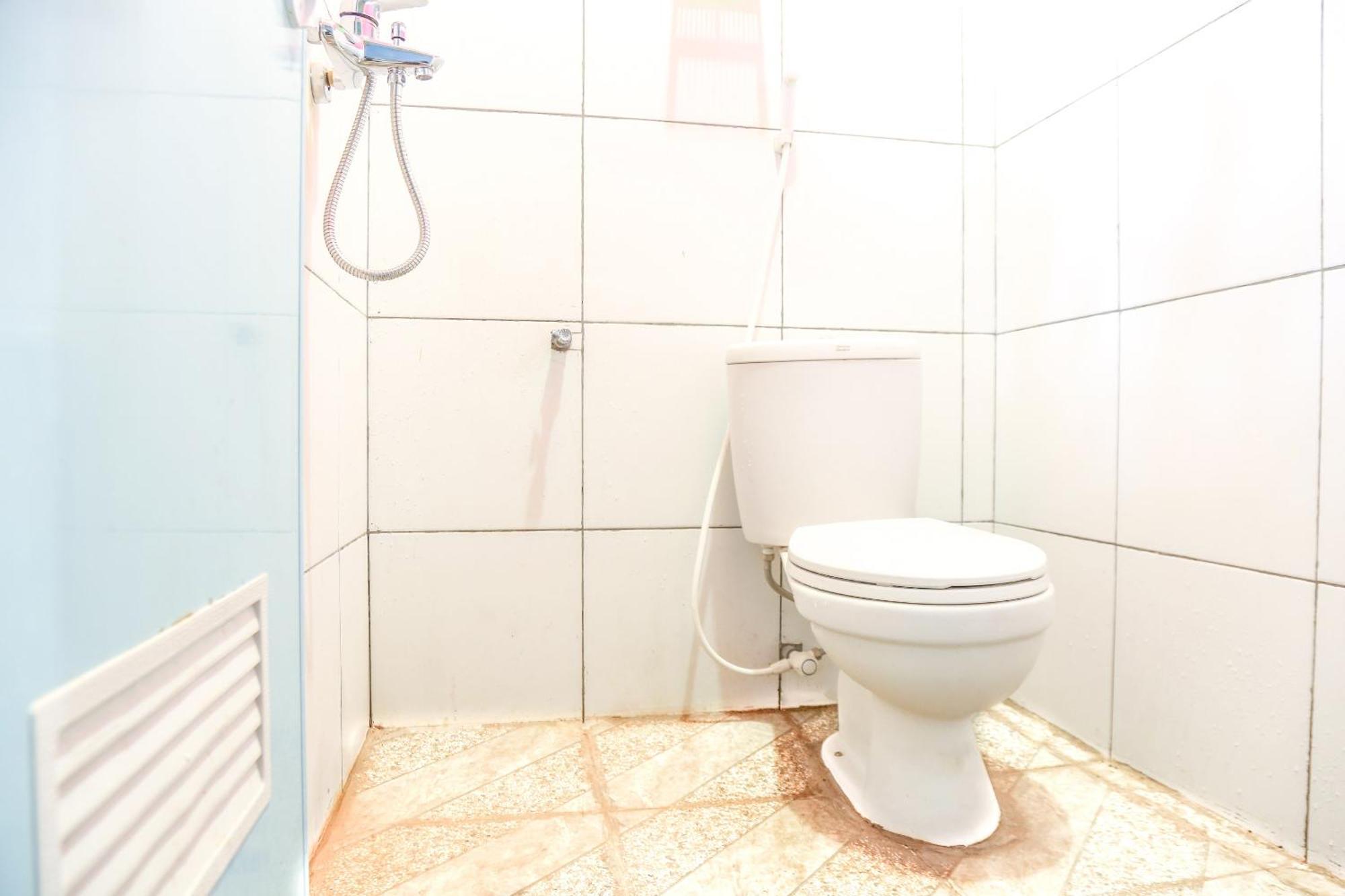Kuta  Oyo 1662 Zury Homestay מראה חיצוני תמונה