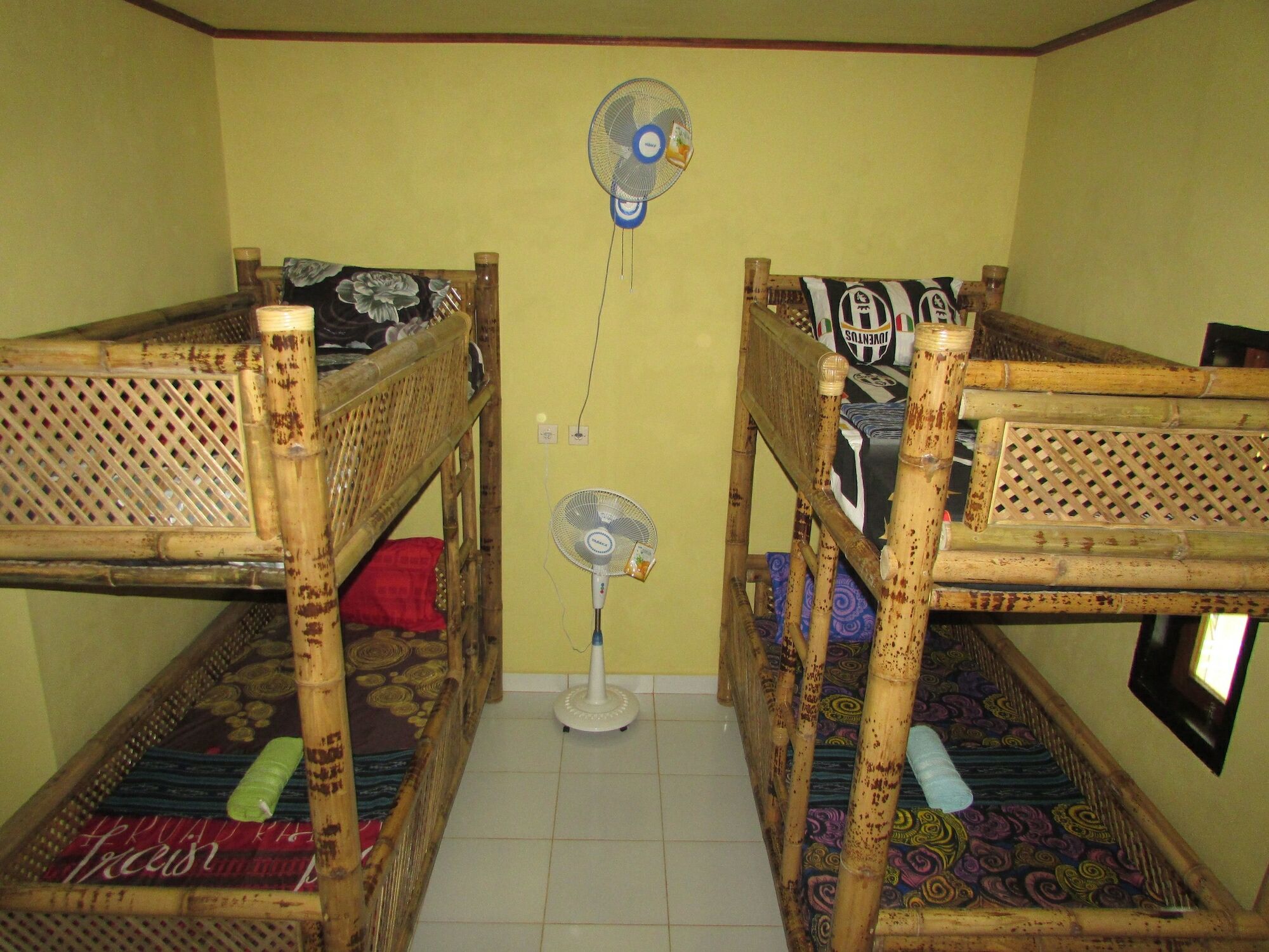 Kuta  Oyo 1662 Zury Homestay מראה חיצוני תמונה